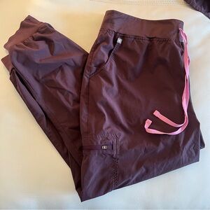 FIGS Dark Fig Zamora Petite Jogger Scrub Pants 2XL gently used